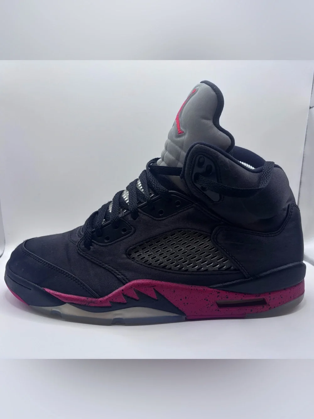 Air Jordan 5 Retro Satin Black Red, Men’s size 9, 136027-006